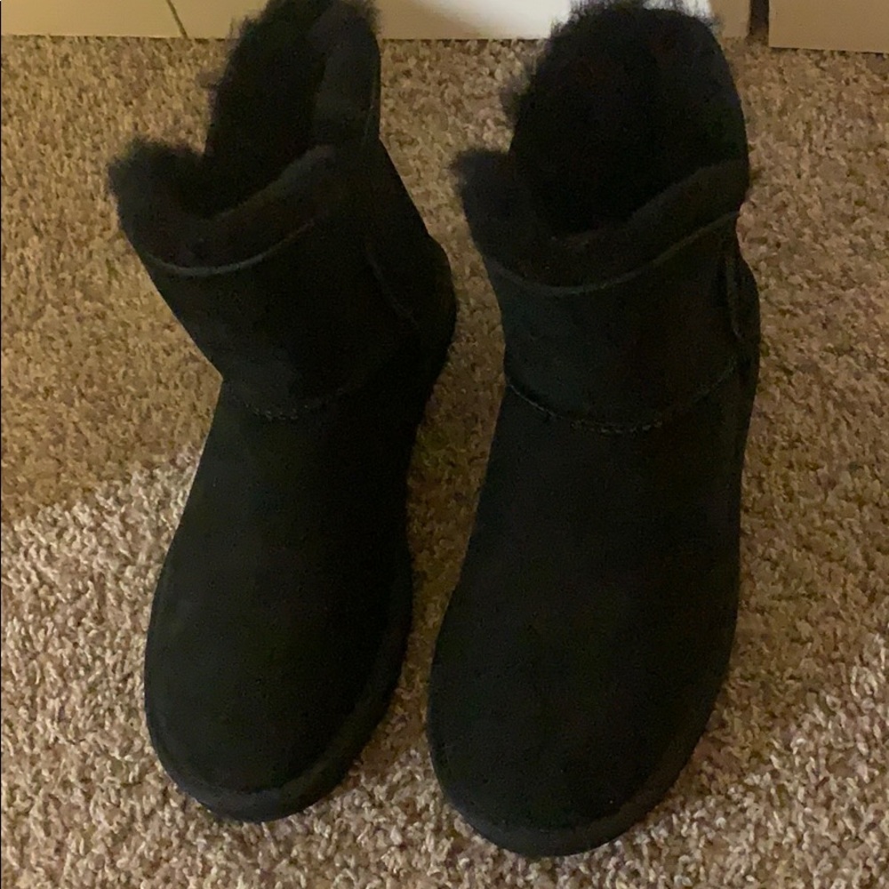 New Black suede boots